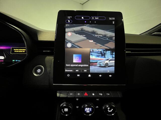 Renault CLIO 1.6 E-Tech Full Hybrid 145 esprit Alpine | BOSE-Audio | 360° Camera | Adaptive Cruise Control | Apple CarPlay / Android Auto |