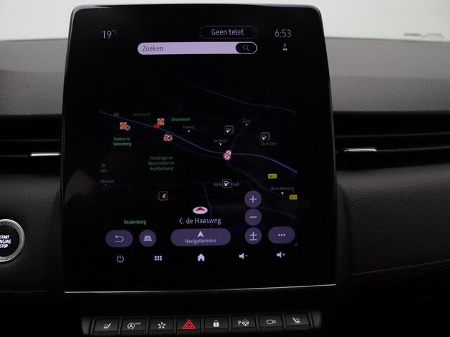 Renault CLIO 100pk TCe Initiale Paris 360° Camera | Cruise | Navi | Parkeersens. v+a