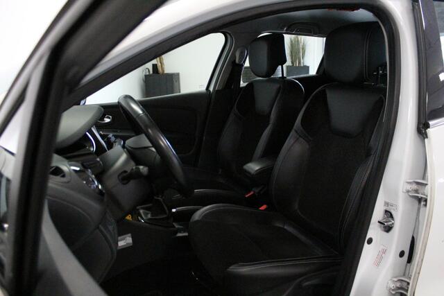 Renault CLIO Estate 0.9 TCe Intens | CAM | PDC-A | KEYLESS | LED | DAB-RADIO | CLIMA | CRUISE | NAVIGATIE | LMV |