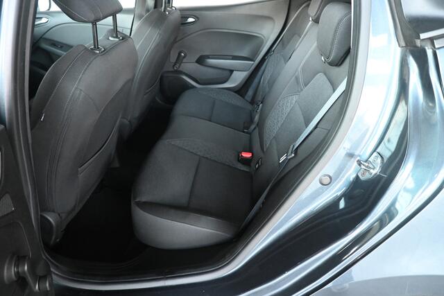 Renault CLIO 1.5 dCi Zen Clima Carplay Cruise Control LED Dealer Onderhouden! Inruil Mogelijk!