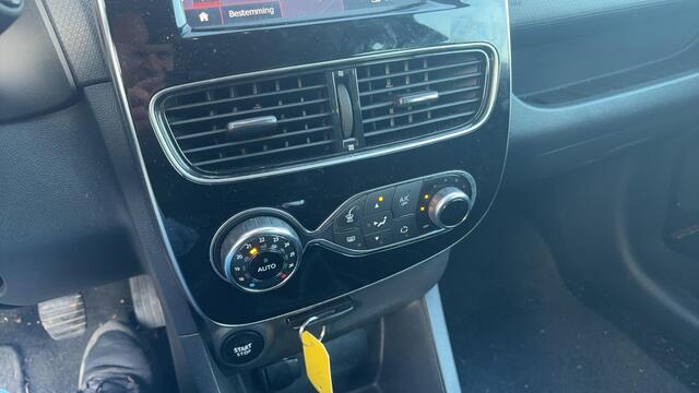 Renault CLIO Estate 0.9 TCe Intens FULL LED / KEYLESS / NAVI / CLIMA / PDC / BLUETOOTH / CRUISE / HALF-LEDER