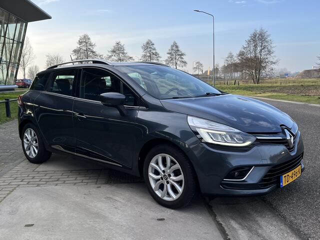 Renault CLIO Estate 1.5 dCi Intens / Trekhaak afneembaar / Climate / Parkeersensoren.Achter / Keyless / 16'' LMV /