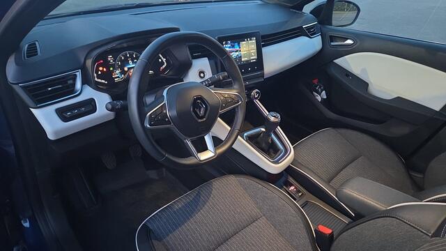 Renault CLIO 1.0 TCe 90 Techno / Navigatie / Camera / LED