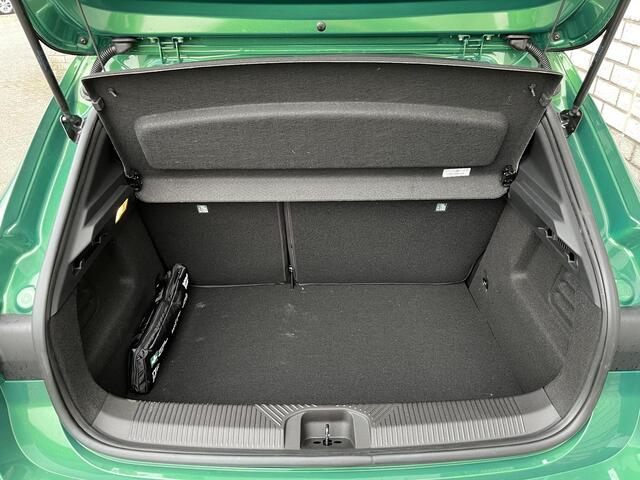 Renault CLIO 1.8 Hybrid 160 Techno | Demo | Pack Première | 360° Camera | Adaptive Cruise Control |