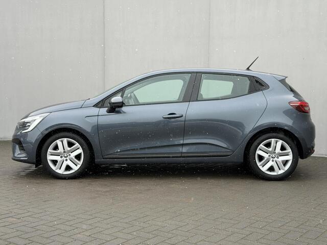 Renault CLIO 1.0 TCe Zen / Eerste Eigenaar / Navigatie via AppleCarplay & Android Auto / Cruise Control / Lane Assist / Centrale Deur vergrendeling / NAP / LED / DAB /