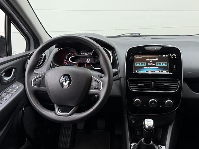 Renault CLIO Estate 0.9 TCe Limited | Dealer Onderhouden | Parkeerhulp | Navigatie | Org. NL