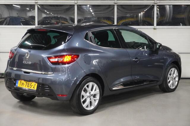 Renault CLIO 0.9 TCe Limited / Parkeersensoren achter / Navi / DAB+ / Airco / Cruise