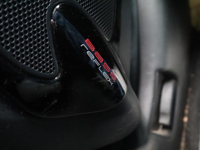 Renault CLIO Estate 0.9 TCe Intens / trekhaak / Keyless entry