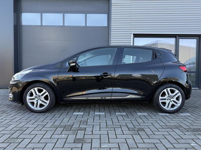Renault CLIO 0.9 TCe Zen ?LED DLR ?Navigatie ?Bluetooth telefoon & Media ?Airco ?Cruise ?Lichtmetaal