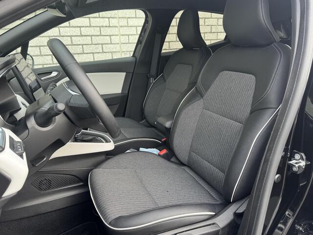 Renault CLIO 1.6 E-Tech Hybrid 145 Techno | All-season banden | Achteruitrijcamera | Parkeersensoren V+A | Apple CarPlay / Android Auto |