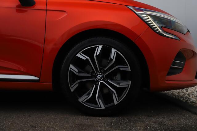 Renault CLIO 1.6 E-Tech Hybrid 140 Intens Automaat 17 inch Navigatie Achteruitrijcamera Carplay Android Adaptive Cruise Full LED Sfeerverlichting