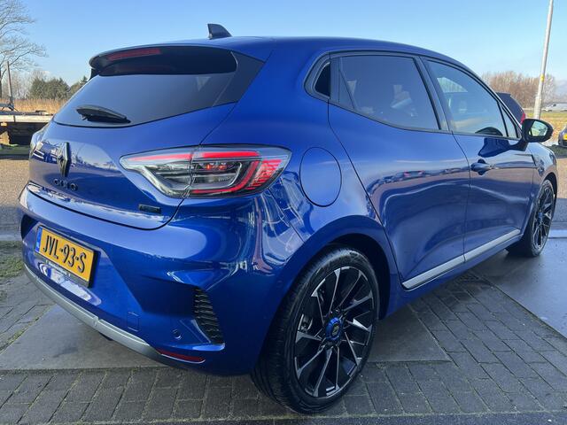 Renault CLIO 1.6 E-Tech Full Hybrid 145PK esprit Alpine / Bose / 360' Camera / Apple Carplay - Android Auto / Blind spot / LMV /
