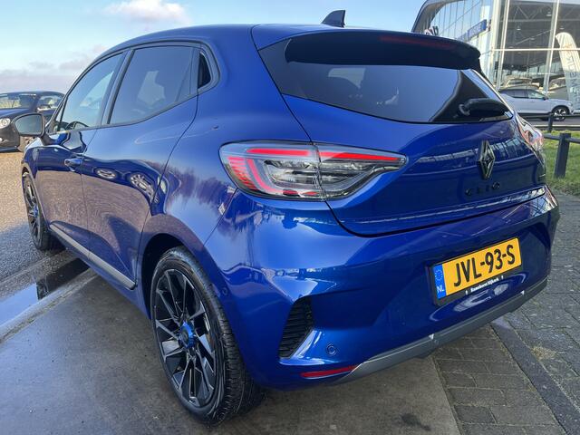 Renault CLIO 1.6 E-Tech Full Hybrid 145PK esprit Alpine / Bose / 360' Camera / Apple Carplay - Android Auto / Blind spot / LMV /