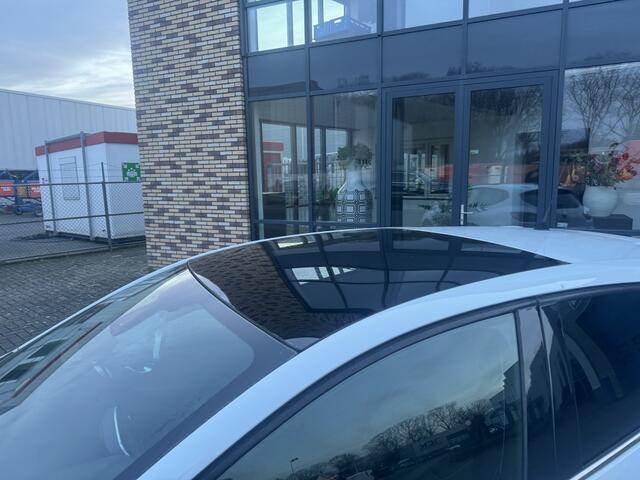 Renault CLIO 1.5 Dci Limited Pano Clima Cruise Lage Km 2017