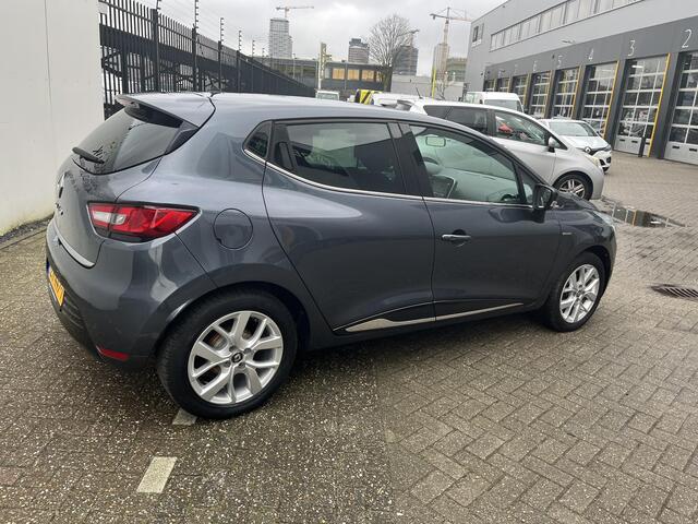 Renault CLIO 0.9 TCe Limited / AIRCO / NAVIGATIE / LICHTMETALEN VELGEN / MIDDENARMSTEUN