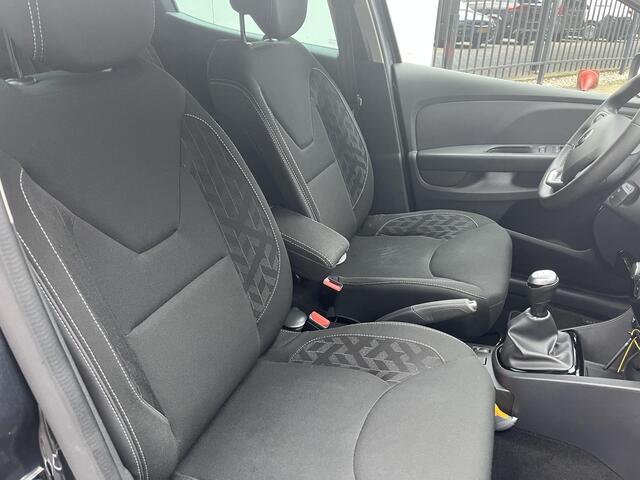 Renault CLIO 0.9 TCe Limited / AIRCO / NAVIGATIE / LICHTMETALEN VELGEN / MIDDENARMSTEUN