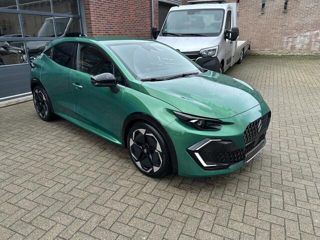 Renault CLIO 1.8 Hybrid 160 techno/Direct leverbaar