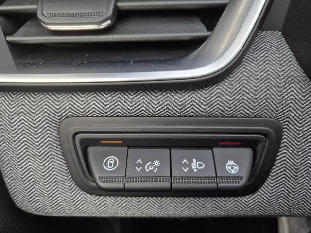 Renault CLIO 1.6 E-Tech Full Hybrid 145 techno Automaat / Fabrieksgarantie tot 04-2027 / All season banden / Pack winter / Rondomzicht camera / Stuur- & Stoel verwarming / Apple Carplay Android Auto / cruise control / draadloze telefoonlader /