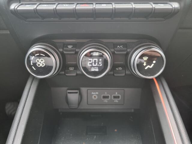 Renault CLIO 1.0 TCe Intens | Navigatie | Stoelverwarming | Cimate Control |