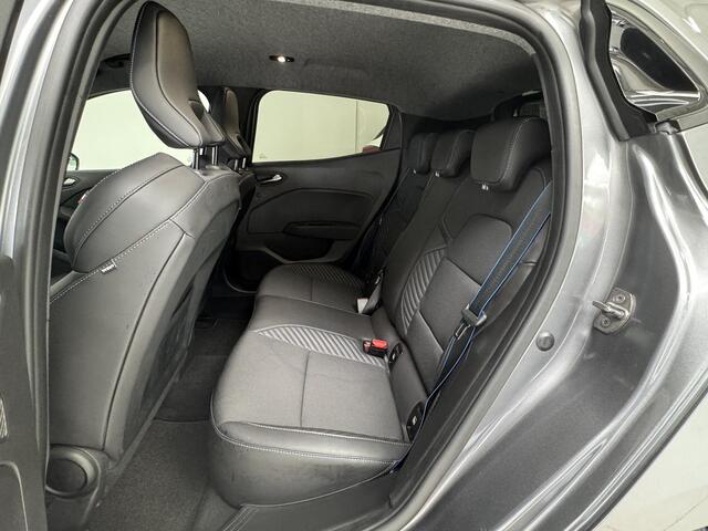 Renault CLIO 1.6 E-Tech Full Hybrid 145 esprit Alpine | Stoelverwarming | BOSE-Audiosysteem | All-Season banden | Adaptive Cruise Control |