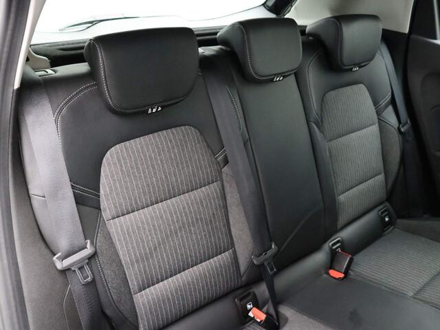 Renault CLIO TCe 130pk EDC/Autom. Intens | Apple Carplay/ Andoid auto | Navigatie | Climate Control | Automaat |