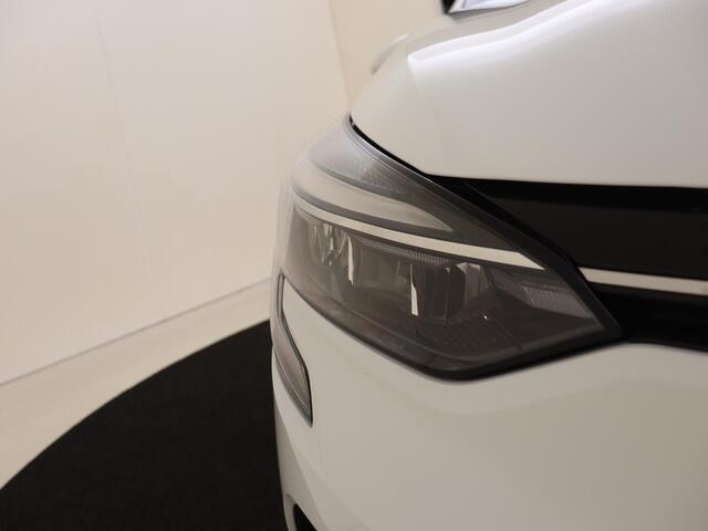 Renault CLIO 1.6 E-Tech Hybrid 140 PK Intens Climate Control Stoelverwarming | Camera | Mediascherm | Parkeersensoren