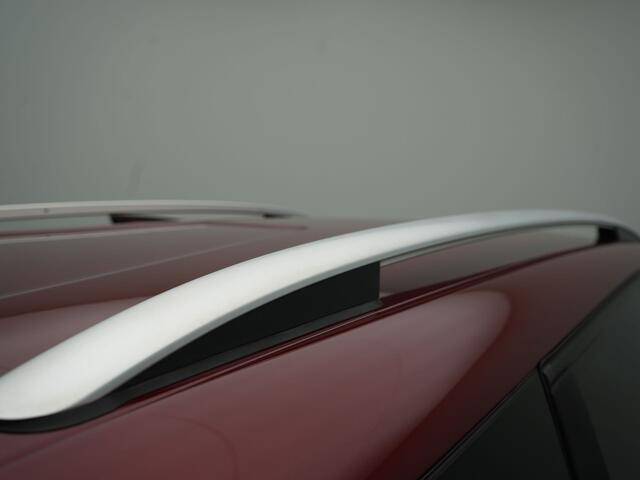 Renault CLIO Estate TCe 120 Limited - RIJKLAARPRIJS - 120 PK - 4 cilinder motor - Cruise Control - DAB - Lichtmetalen Velgen