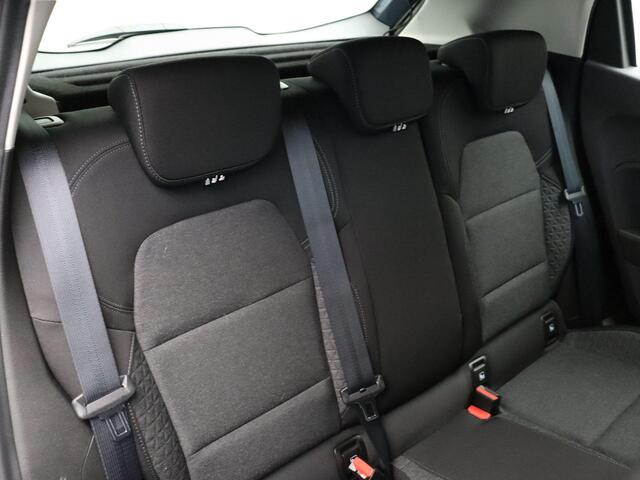 Renault CLIO TCe 100pk Bi-Fuel Zen | Trekhaak | Volledig dealer onderhouden | Parkeersensoren achter | Apple Carplay / Android auto |