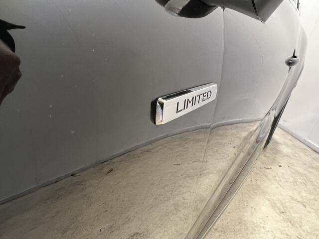 Renault CLIO 0.9 TCe Limited | Navigatie | LM Velgen 16" | Cruise Control | Airco |