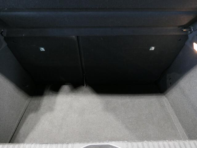 Renault CLIO 1.0 TCe 90 Techno - Occasion Lease vanaf ¤414 p/m - Camera - Navi - Sensor achter - Apple carplay/ Android auto