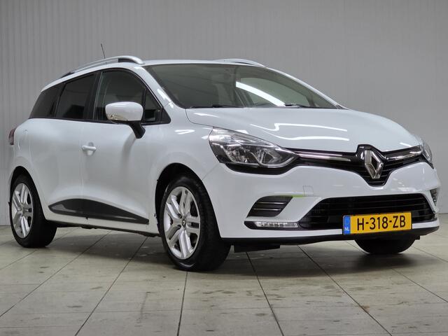 Renault CLIO Estate 0.9 TCe Zen/ Facelift!/ Trekhaak/ Extra getint glas/ PDC/ Apple + Android/ DAB+/ Navi/ Airco/ Cruise/ Elek. pakket/ Isofix/ Bluetooth/ Multi. Stuur/ Armsteun/ LED Dagrijverl./ Dakrails.