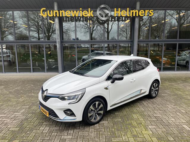 Renault CLIO 1.6 E-Tech Hybrid 140 Zen | CARPLAY | CAMERA | PDC | DEALER AUTO