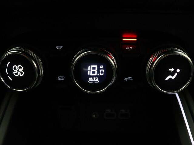 Renault CLIO 1.6 E-Tech Full Hybrid 145 techno Camera | Cruise | Navi | Parkeersens. achter | Trekhaak