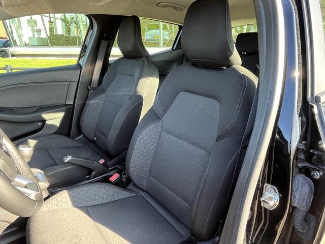 Renault CLIO 1.0 TCe / Apple Carplay - Android Auto / Airco / Parkeersensoren. Achter / Elek Ramen V /