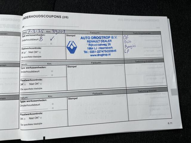 Renault CLIO 1.6 E-Tech Hybrid 140PK / Dealer onderhouden / Automaat / Apple Carplay - Android Auto / Cruise /