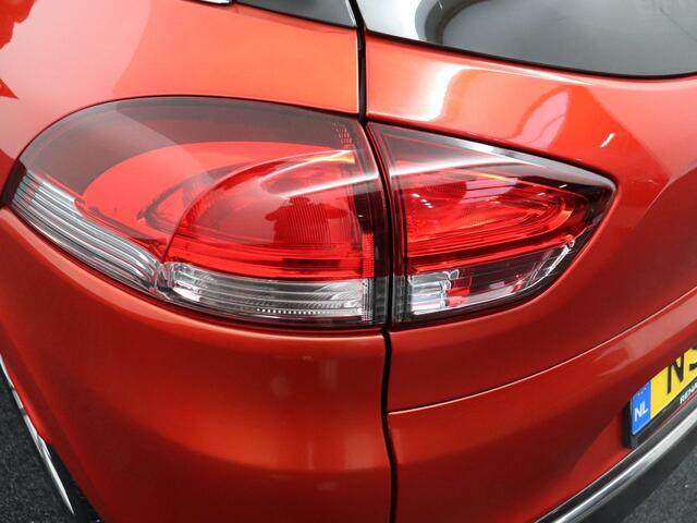 Renault CLIO Estate 0.9 TCe Limited / 1E EIGENAAR / NAVIGATIE / AIRCO /