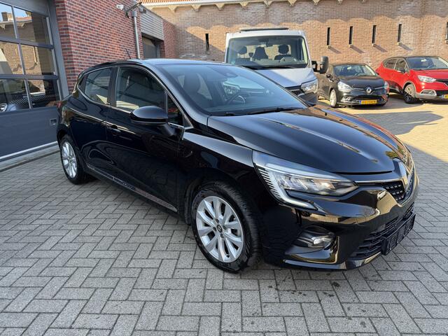 Renault CLIO 1.6 E-Tech Hybrid 140 Intens