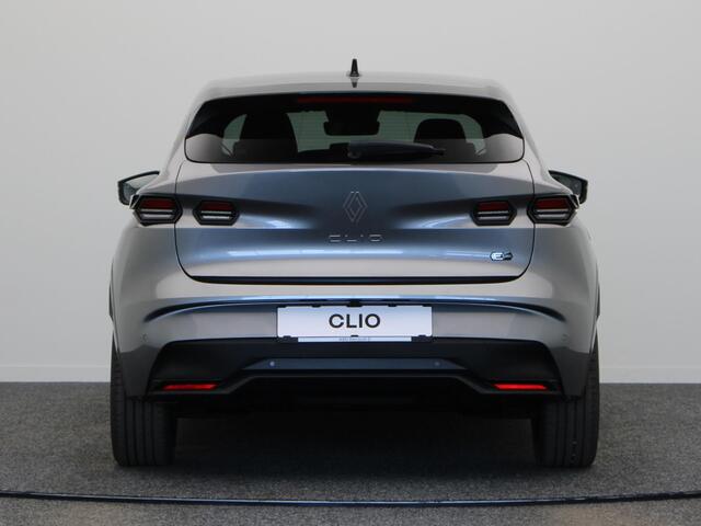 Renault CLIO Hybrid 160pk techno | Vijf jaar garantie | Stoelverwarming | 18" lichtmetalen velgen | 360 graden camera |