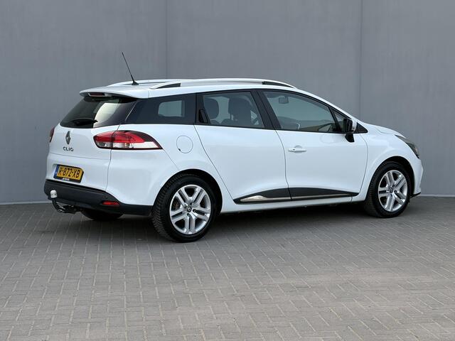 Renault CLIO Estate 0.9 TCe Zen / Trekhaak (1200 KG) / Apple Carplay/Android Auto / All season banden / Airco / Stoelverwarming