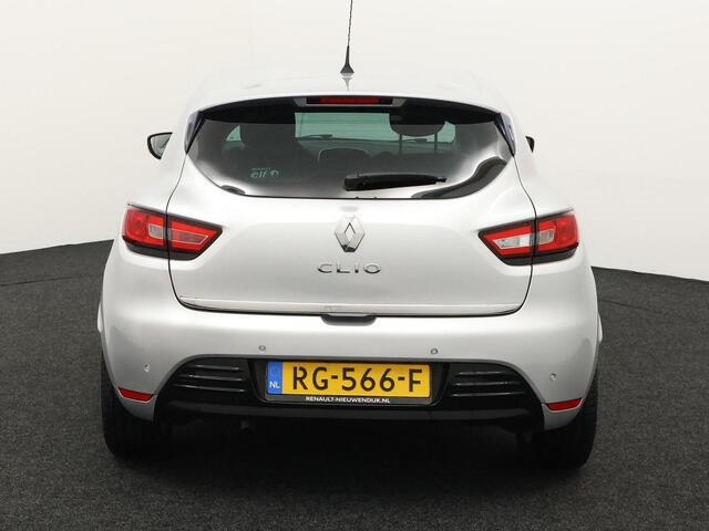 Renault CLIO 0.9 TCe Limited AIRCO / PARKEERSENSOREN ACHTER / NAVIGATIE /