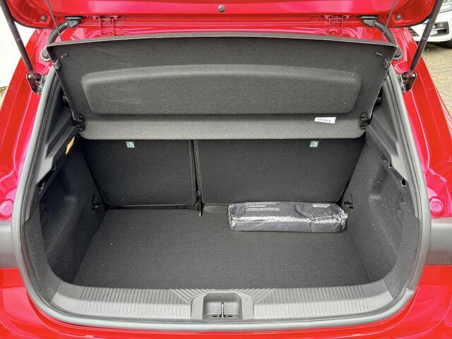 Renault CLIO 1.2 TCe 115 techno | Dode hoek detectie | achteruitrijcamera | Google maps navigatie | Apple carplay & android auto |