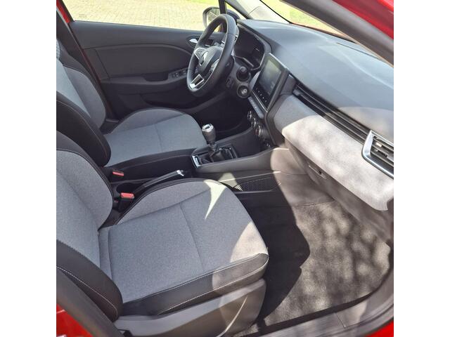 Renault CLIO 1.0 TCe 90 GPF techno