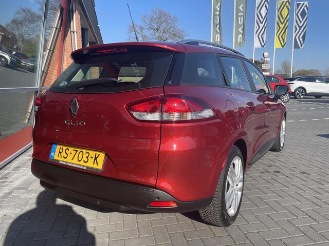 Renault CLIO Estate 0.9 TCe Zen / ALL SEASON BANDEN / PARKEERSENSOREN / CRUISE CONTROL / BASS REFLEX AUDIO