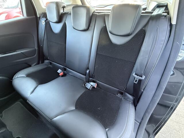 Renault CLIO Estate BJR 2018 1.2 TCe 119 PK Intens FULL LED | HALF LEDER | CAMERA | TREKHAAK | NAVI | CLIMA