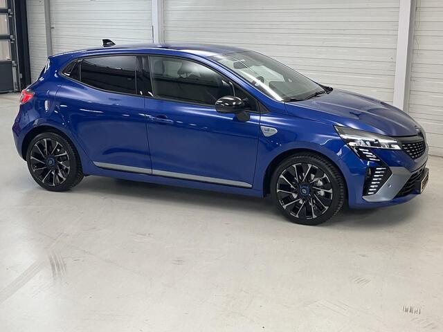 Renault CLIO 1.6 E-Tech Full Hybrid 145 esprit Alpine / Nederlandse auto / All season banden.