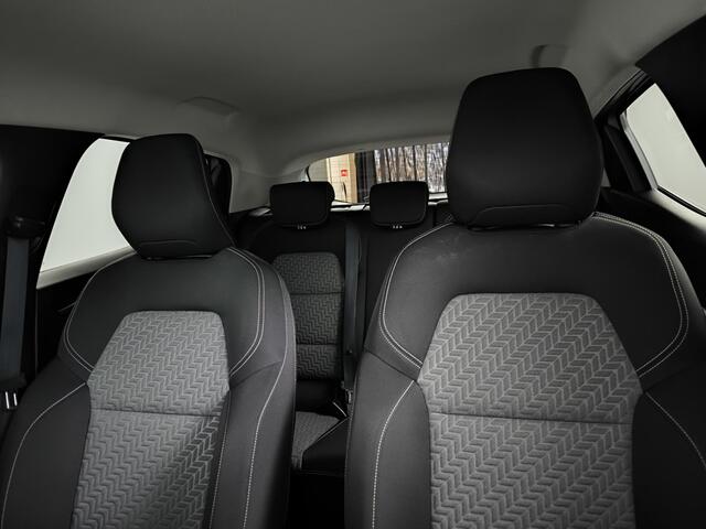 Renault CLIO 1.0 TCe 90 Evolution | Parkeersensor | Navigatie | Airco | LED koplampen |