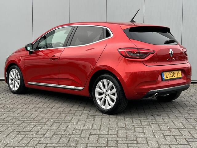 Renault CLIO 1.0 TCe Intens / Navigatie / Cruise Control / 16"Lm / Getinte Ramen / All Season /