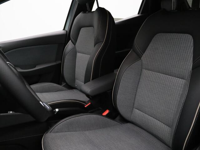 Renault CLIO E-Tech Full Hybrid techno 145pk Camera | Cruise | Climate | Parkeersens. achter