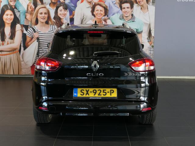 Renault CLIO 0.9 TCe Bose - Dealer onderhouden! - Stoelverwarming - Parkeerassistent - Clima
