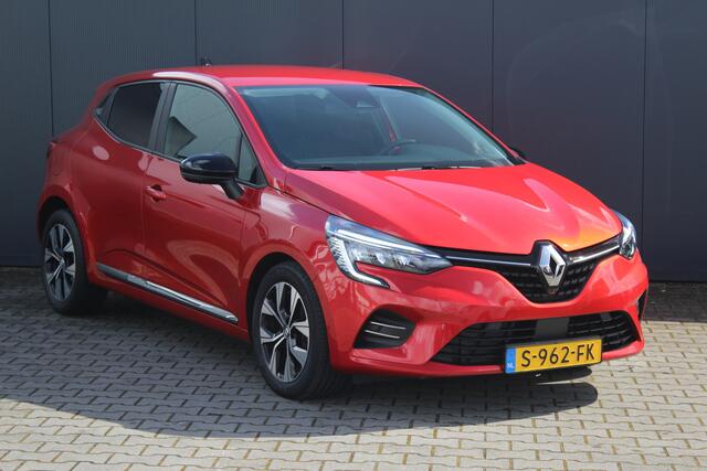 Renault CLIO 1.0 TCe 90 Evolution | incl. 12 maanden garantie | Lane assist | Verkeersbord detectie | Isofix | DAB+ | Navigatie | Parkeersensoren achter | Airco | LED verlichting | 16" LMV |